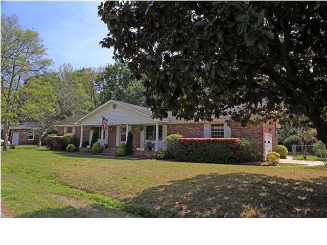 1862 St Julian Rd, Charleston, SC 29407