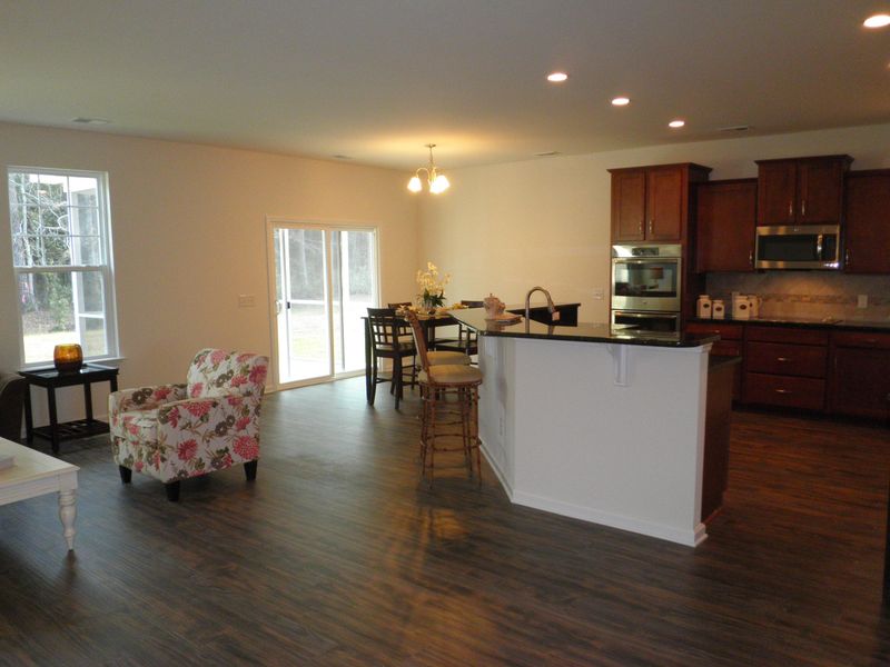 2028 Triple Crown Ln, Ridgeville, SC 29472