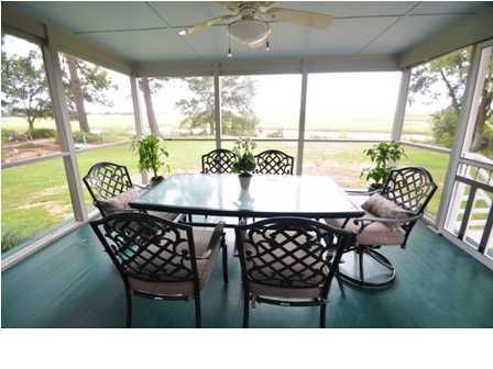 2453 Sylvan Shores Dr, Charleston, SC 29414
