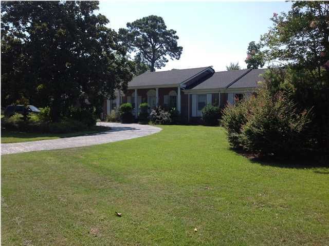 1129 Kensington Rd, Charleston, SC 29407