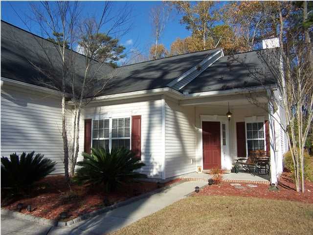113 Oak Bluff Rd, Summerville, SC 29485