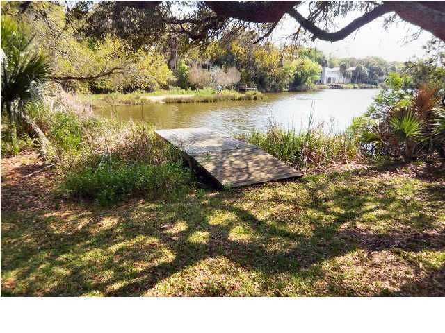 702 Jungle Rd, Edisto Beach, SC 29438