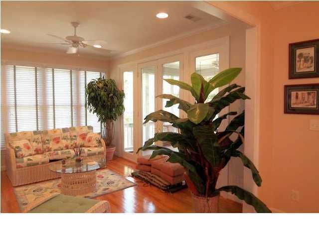 702 Jungle Rd, Edisto Beach, SC 29438