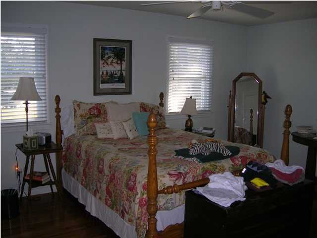 1759 Chelwood Cir, Charleston, SC 29407