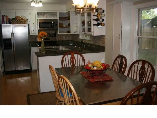 737 Tallwood Rd, Charleston, SC 29412