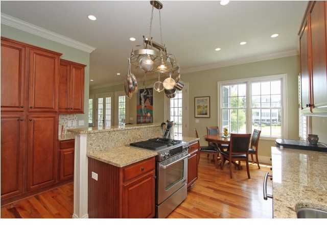1097 Rivershore Rd, Charleston, SC 29492