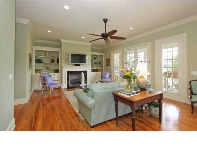 1097 Rivershore Rd, Charleston, SC 29492