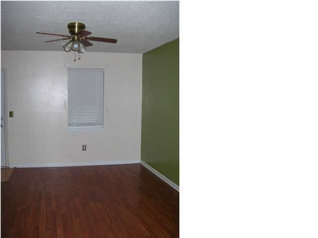 106 Tram Ct, Summerville, SC 29483