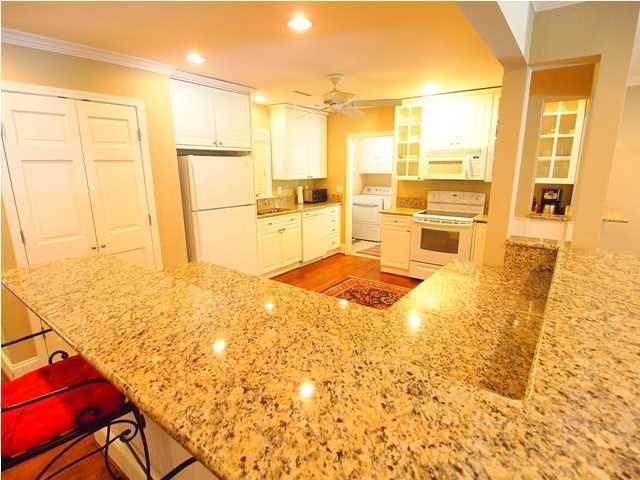 836 Condon Dr, Charleston, SC 29412