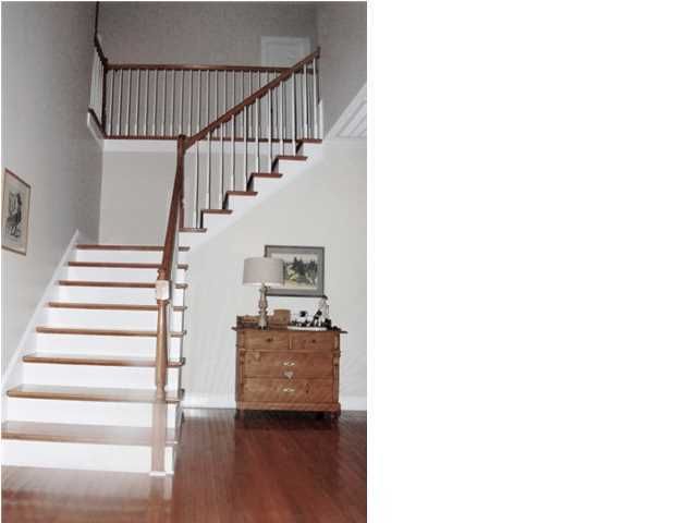 1861 S James Gregarie Rd, Mount Pleasant, SC 29466