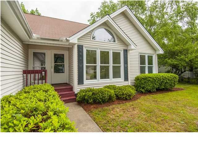 954 Carmel Dr, Charleston, SC 29412