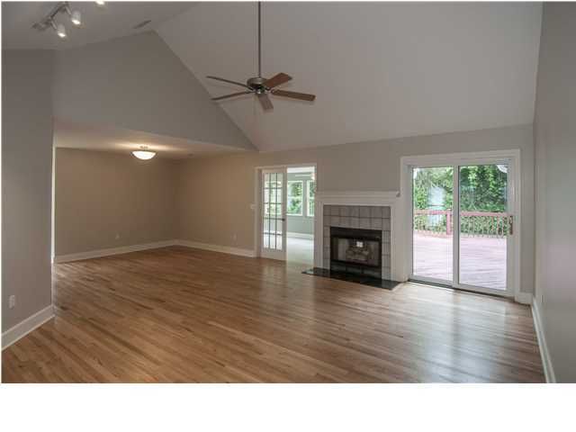 954 Carmel Dr, Charleston, SC 29412