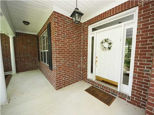 312 Club View Rd, Summerville, SC 29485