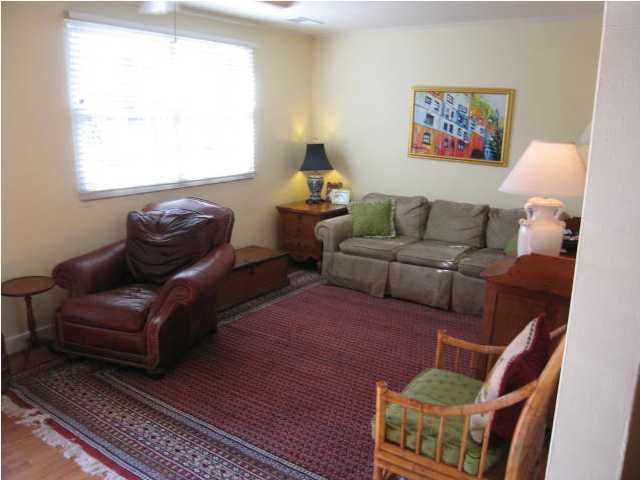 1754 Lady Ashley St, Charleston, SC 29412