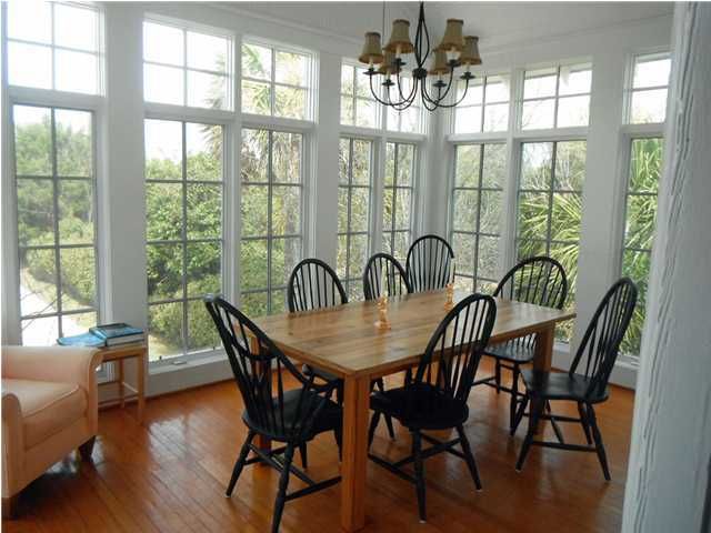 2061 Pettigrew St, Sullivans Island, SC 29482