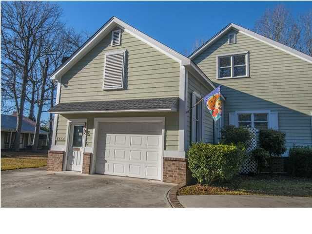 1454 Point Ln, Mount Pleasant, SC 29464
