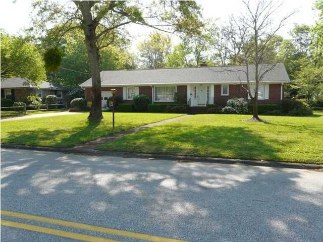1037 N Shem Dr, Mount Pleasant, SC 29464
