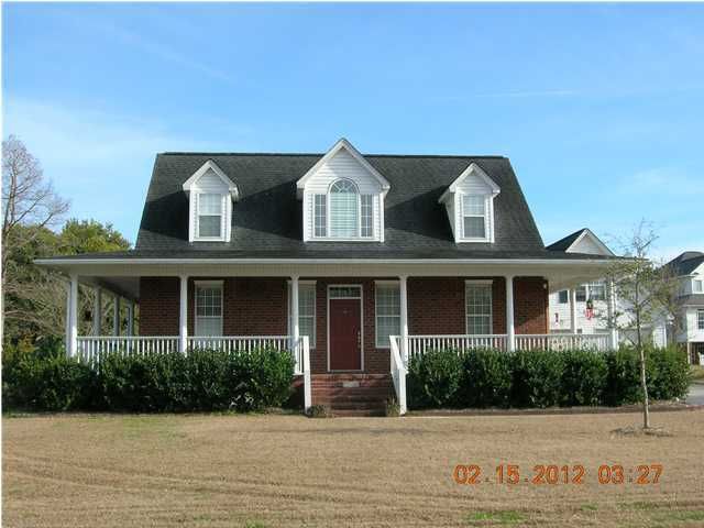 1514 Cedar Ave, Moncks Corner, SC 29461