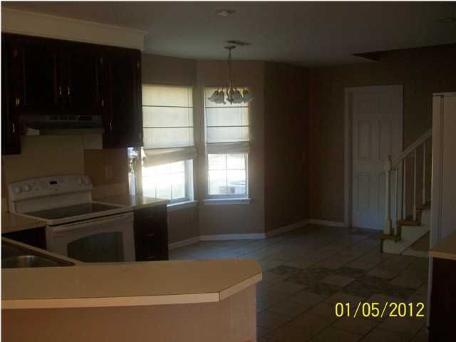 129 Trestlewood Dr, Summerville, SC 29483