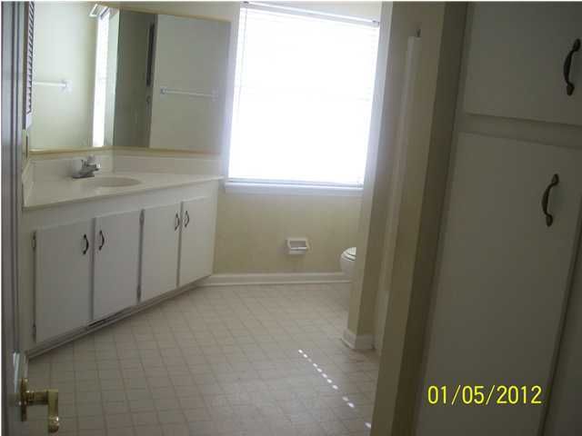 129 Trestlewood Dr, Summerville, SC 29483