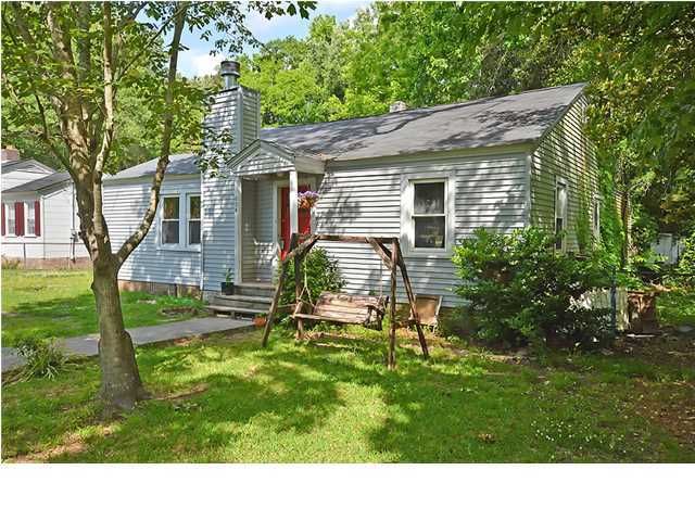 624 Laurel St, Summerville, SC 29483