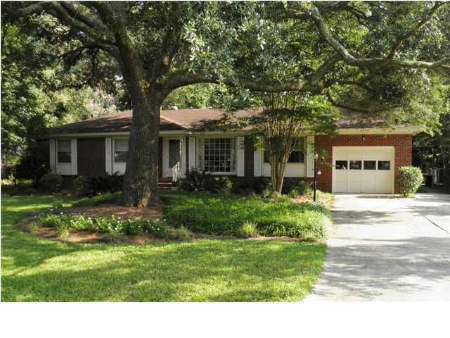 2415 Tiffany Dr, Charleston, SC 29414