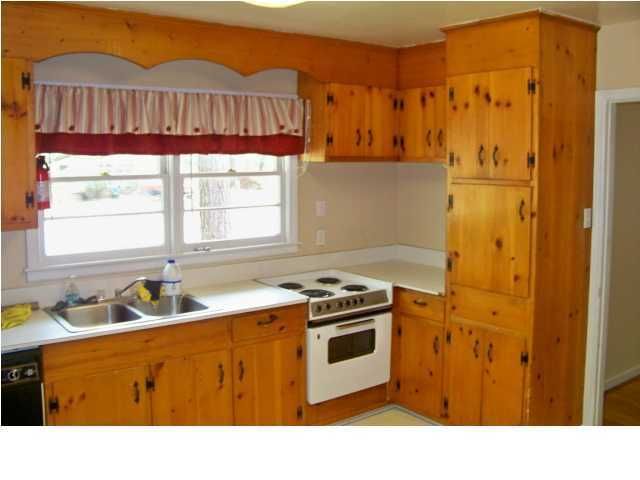 109 Lenwood Dr, Summerville, SC 29485