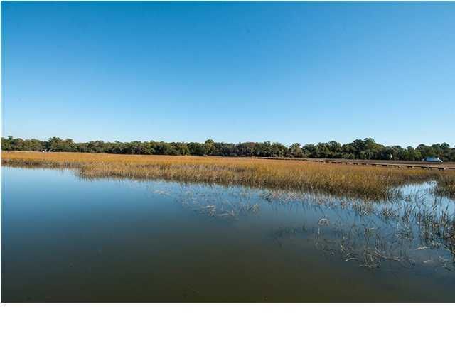 504 Rice Hope Dr, Mount Pleasant, SC 29464