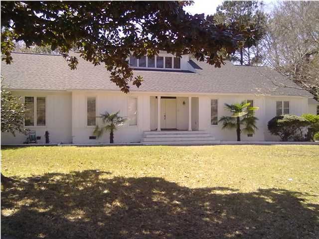 737 Queen Anns Ct, Mount Pleasant, SC 29464