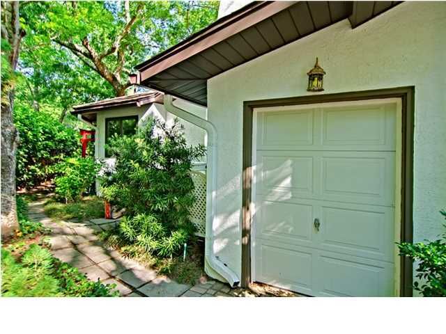 1035 Governors Rd, Mount Pleasant, SC 29464