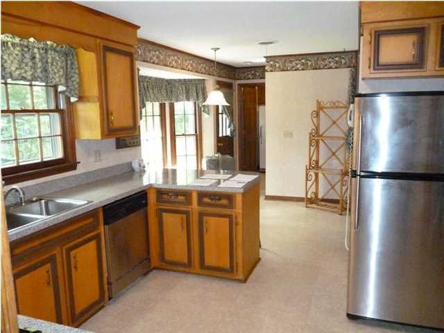 107 Endicott St, Summerville, SC 29485