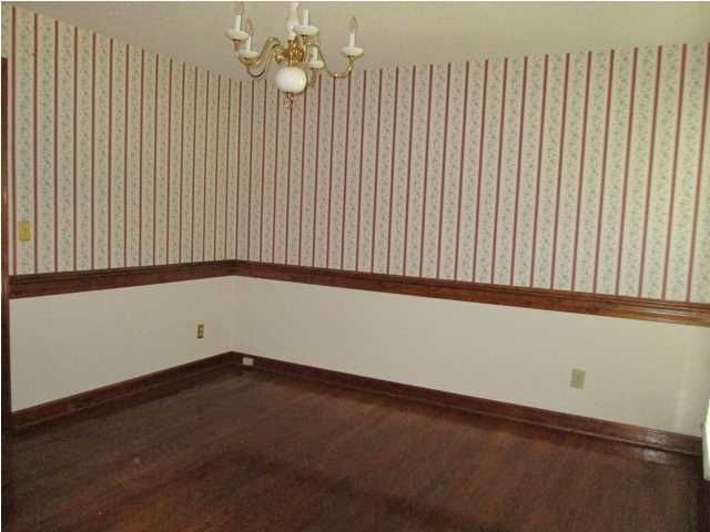317 King Charles Cir, Summerville, SC 29485