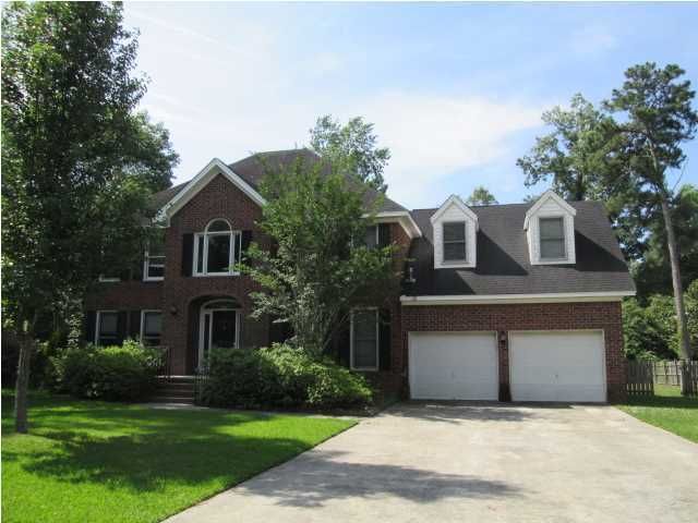 317 King Charles Cir, Summerville, SC 29485