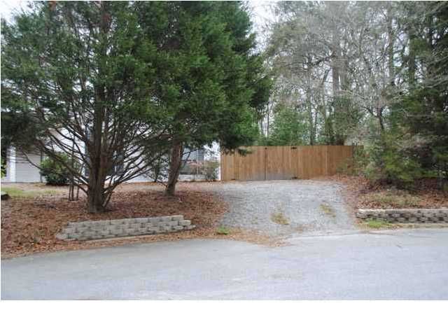 1606 Pinebrook Ct, Mount Pleasant, SC 29464