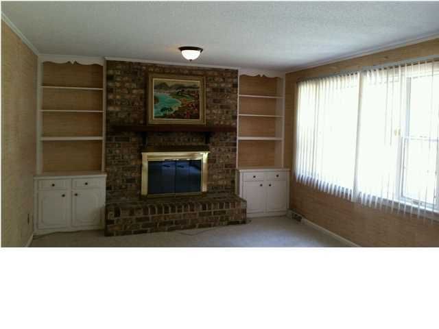 1643 Carterett Ave, Charleston, SC 29407