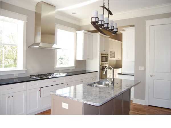 1038 Rivershore Rd, Charleston, SC 29492