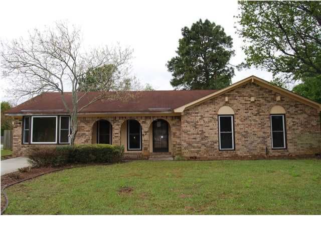 620 Longleaf Rd, Summerville, SC 29483
