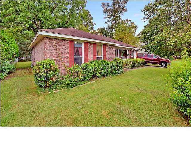 4343 Covington Dr, North Charleston, SC 29418