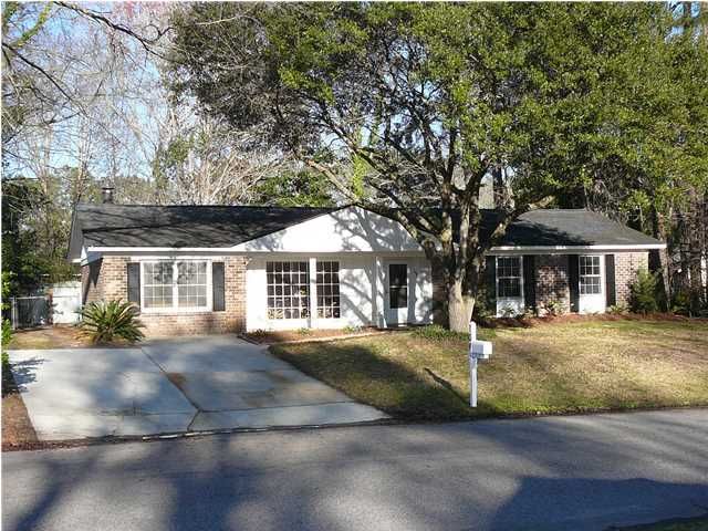 104 Whitner Ct, Goose Creek, SC 29445
