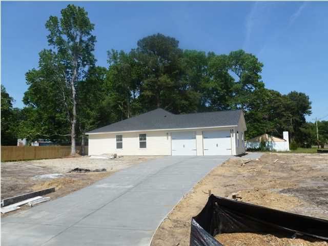 1629 Southwick Dr, Charleston, SC 29455
