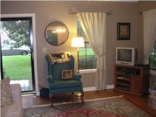 894 Brentwood Ct, Mount Pleasant, SC 29464