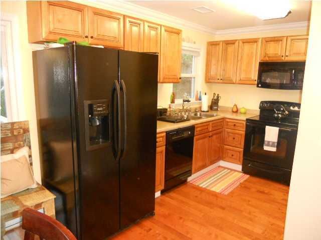 116 Cuthbert Dr, Goose Creek, SC 29445