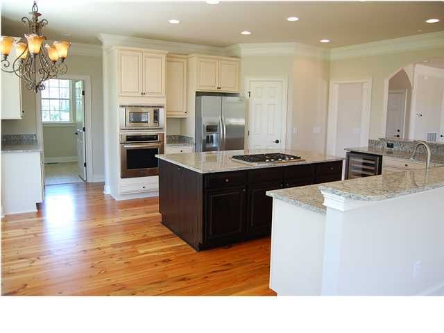 3069 Intracoastal View Dr, Mount Pleasant, SC 29466