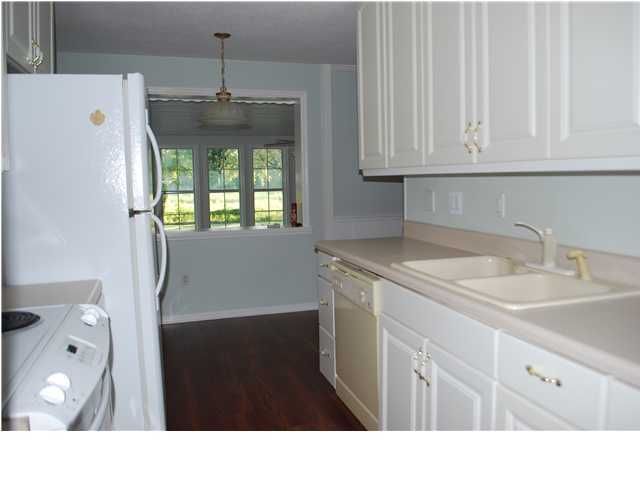 2122 Mission Ave, Charleston, SC 29414