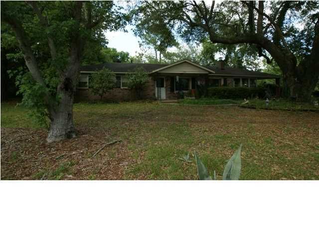 1350 Pickett St, Charleston, SC 29412