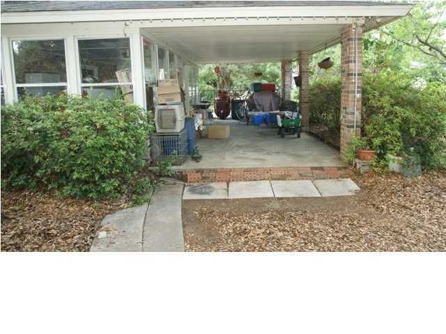 1350 Pickett St, Charleston, SC 29412