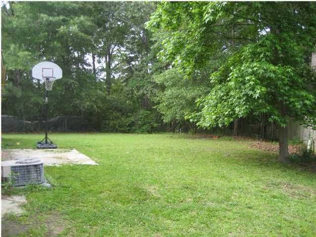121 English St, Summerville, SC 29485