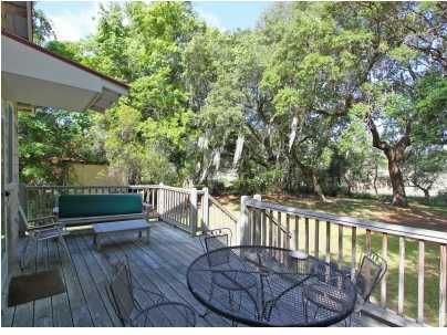 1207 Long Point Rd, Mount Pleasant, SC 29464