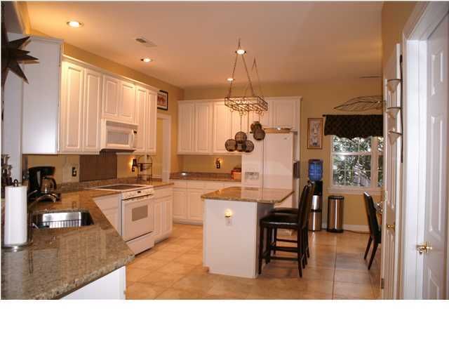 105 Winged Foot Ct, Summerville, SC 29483
