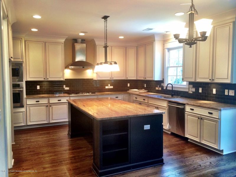 3049 Ashburton Way, Mount Pleasant, SC 29466